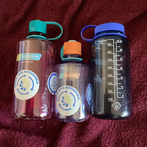 32 ounce Nalgene Water Bottle Bundle of 3, one wide mouth, one narrow mouth 32 - Picture 1 of 4